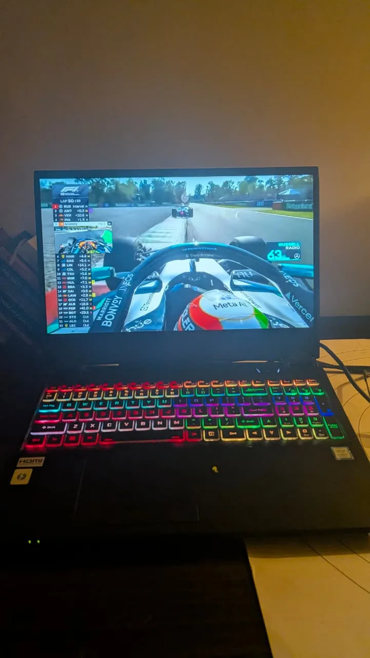 i7-9750H / RTX 2070 / 240Hz Display