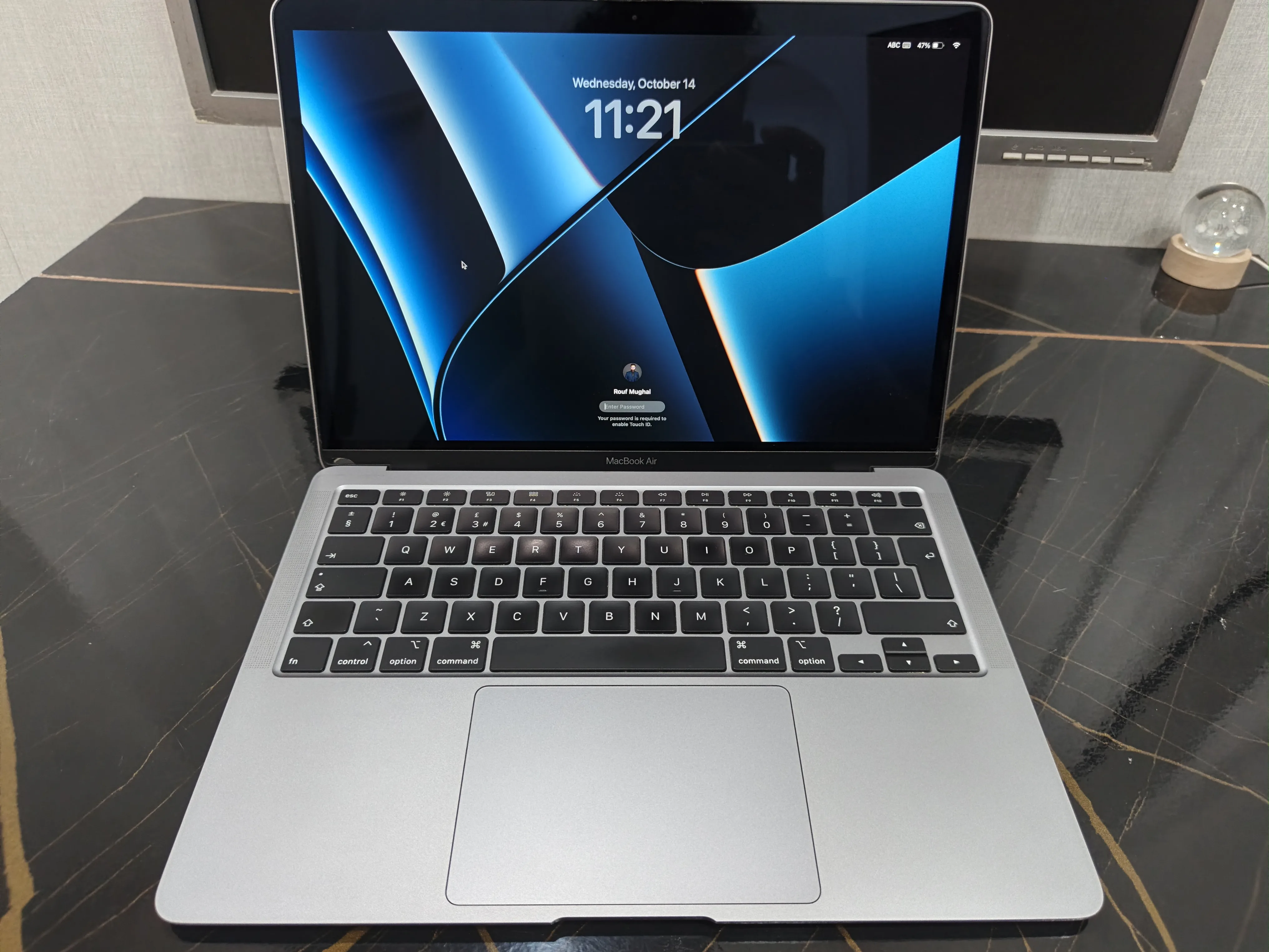 Apple MacBook Air 2020 Core i5 | 8GB RAM | 512GB SSD 13-inch Space Grey