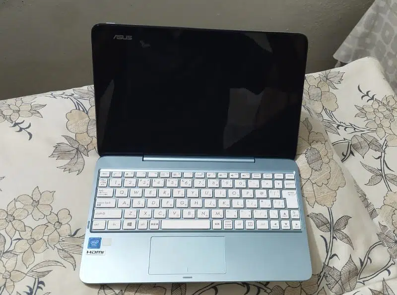 Touch and type , 4gp Ram , 64gb Rom,SSD Support