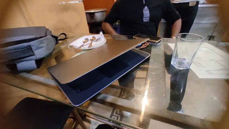 DELL LAPTOP