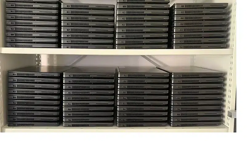 Dell HP Core i5 8th Gen Laptop 8GB 256SSD 14