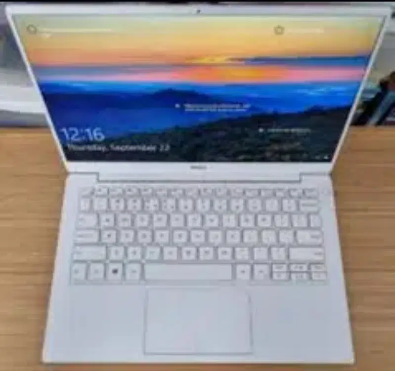 hp laptop core i7 Good Accessories i5 hp New apple i3