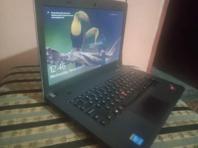 LENOVO EDGE E440 *Urgent Sale*