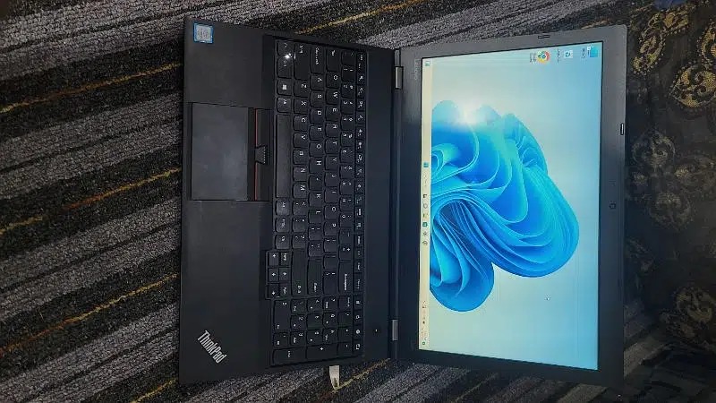 Lenovo i5 6th generation