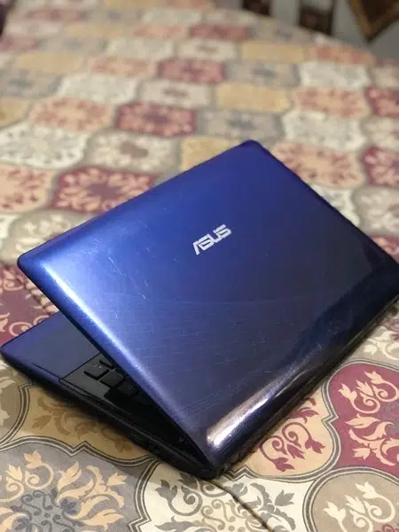 ASUS laptop X42J
