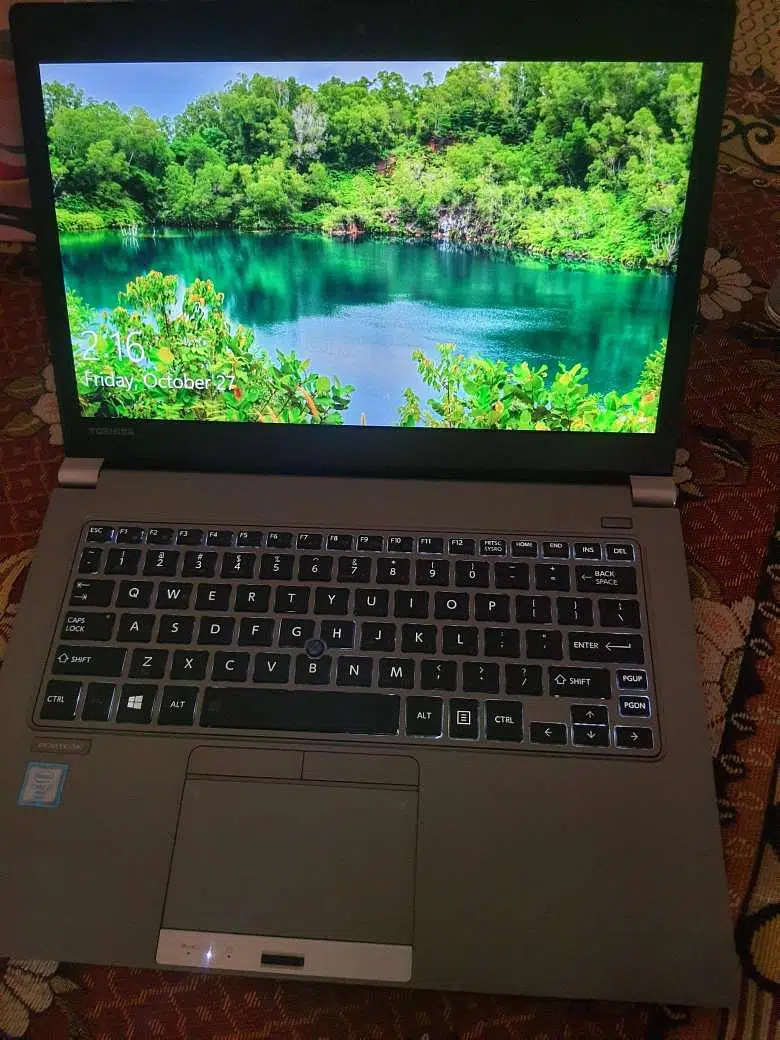 Toshiba laptop, Core i7 laptop, 6th Gen 256 SSD, Toshiba PORTEGE Z30-c