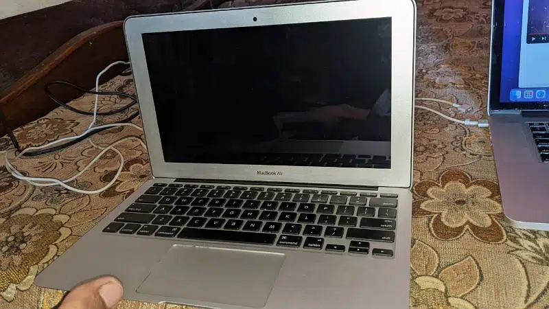 MacBook Air 2015 4gb /256 ssd