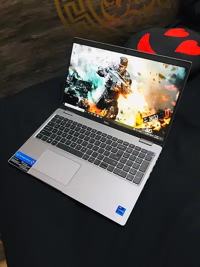 Hp laptop core i7 : dell Perfect Working 2TB SSD apple - i5 ok i3