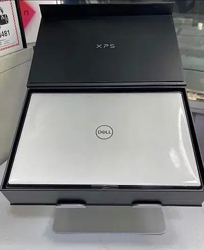 Dell laptop core i7 Ram 32 SSD 2TB i5 hp Good Perfect