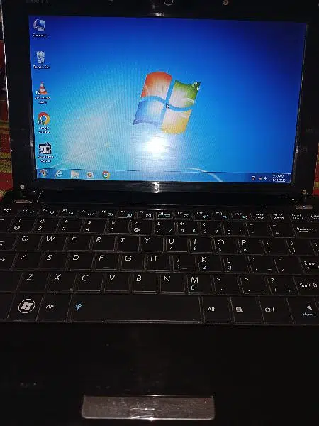 Asus mini laptop