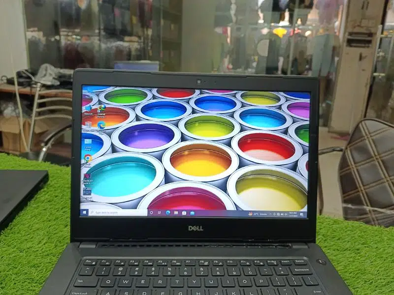 (BRAND NEW) Dell 6th Gen laptop (quantity available).