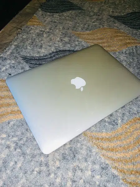 Apple Macbook air 2017