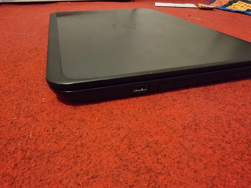 Dell core i3 ,4th generation