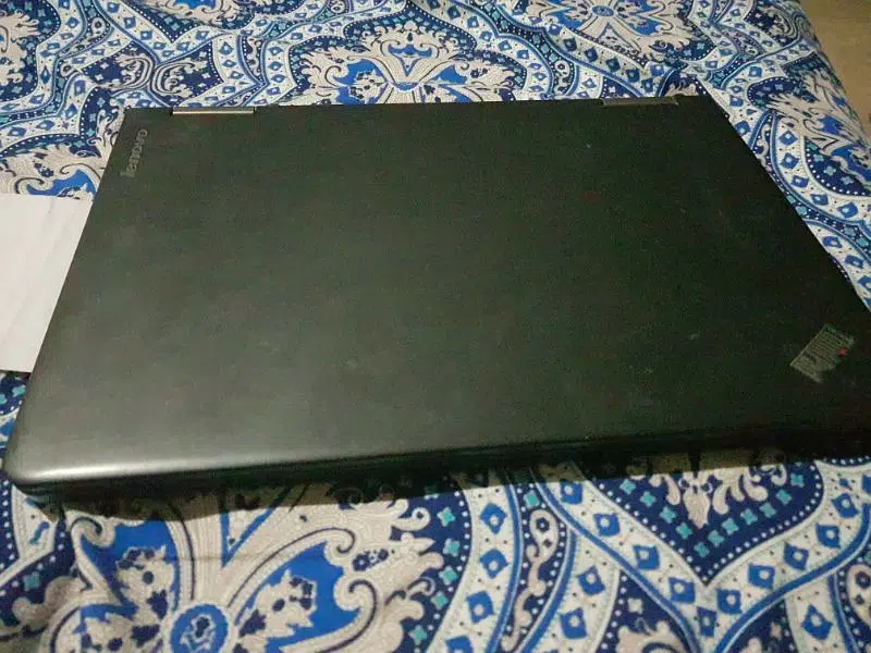 IBM Lenovo thinkpad yoga 12