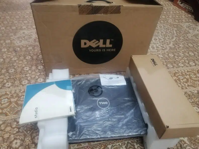 Dell Studio
