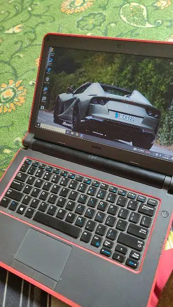 Dell laptop core i5 4th gen