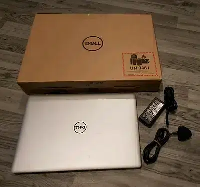 Dell laptops core i7 ssd - hard disk excllent work ( i5 apple