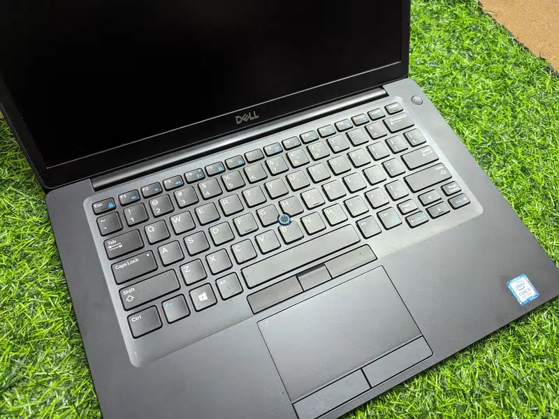 i5 8th with 16gb 256gb ssd m2 | Dell Laptop with 5hrs Battery