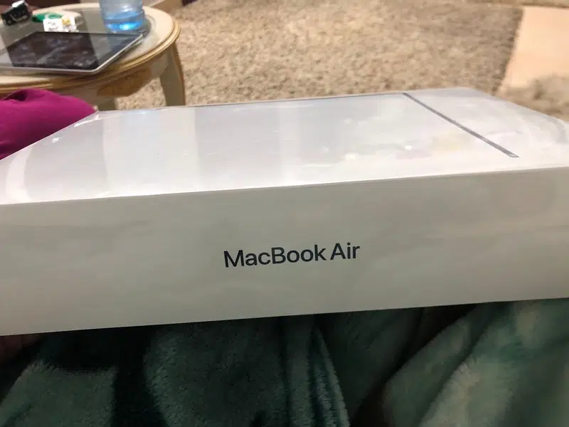 Macbook Air M2 2022 13.6 inch