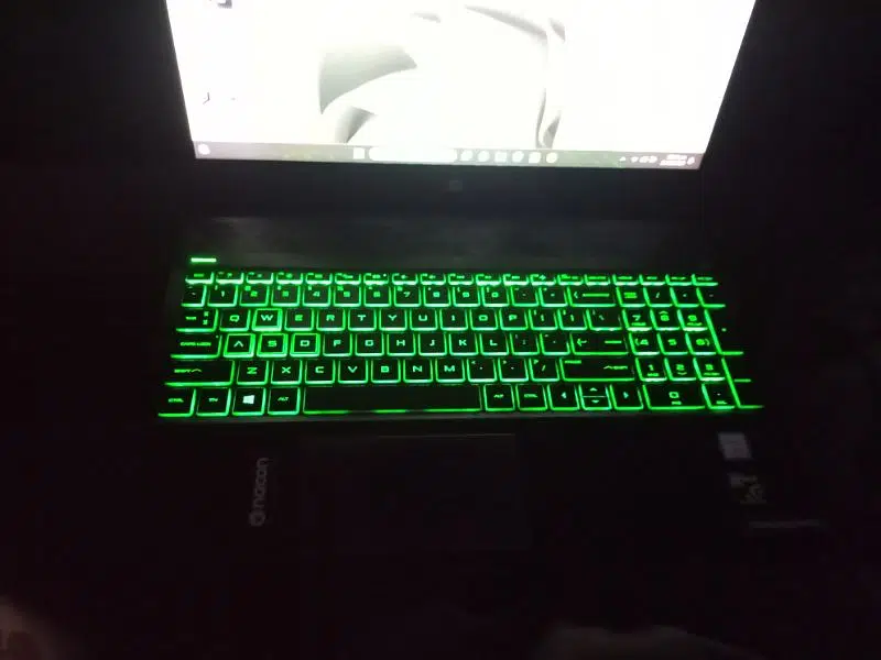 gtx 1050 4 gb core i5 8gen hp pavilion 15 gamming laptop