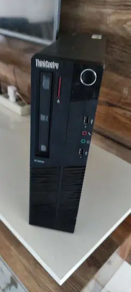 Lenovo Think Centre M92P i5 3209E41 for Urgent Sale