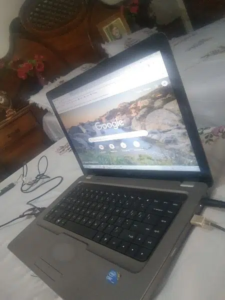 Hp laptop 4ram 320 hard model G62