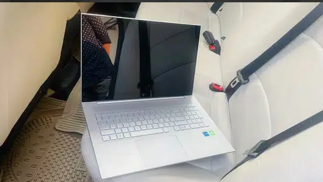 Dell Laptop Core i7 Available Model Fast Machine SSD Touch