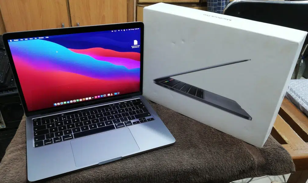 MacBook Pro 13