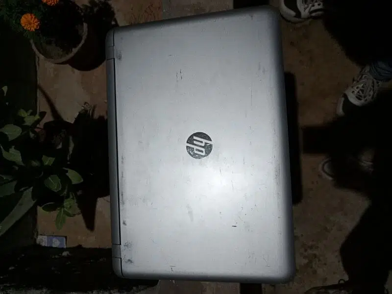 core i3 5th generation 8gb ram 1tb hard disk with 128gb ssd card