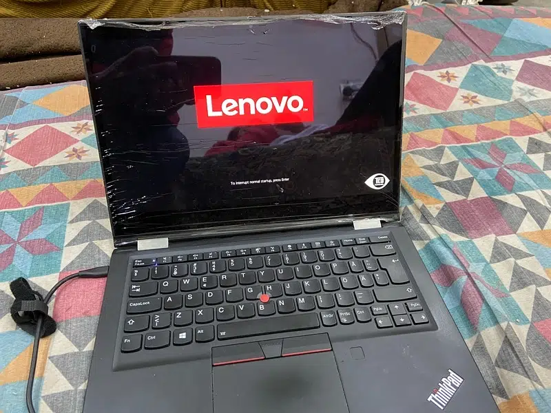 X390 yoga Lenovo Touch with Pen.