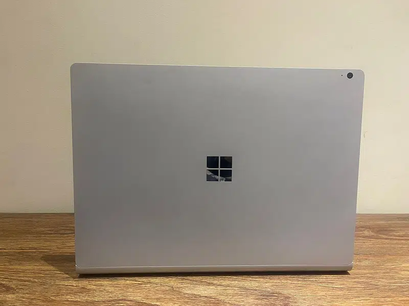 Microsoft Surface Book 3 Intel Core i7-10th Gen Ram 16 GB SSD 256 GB