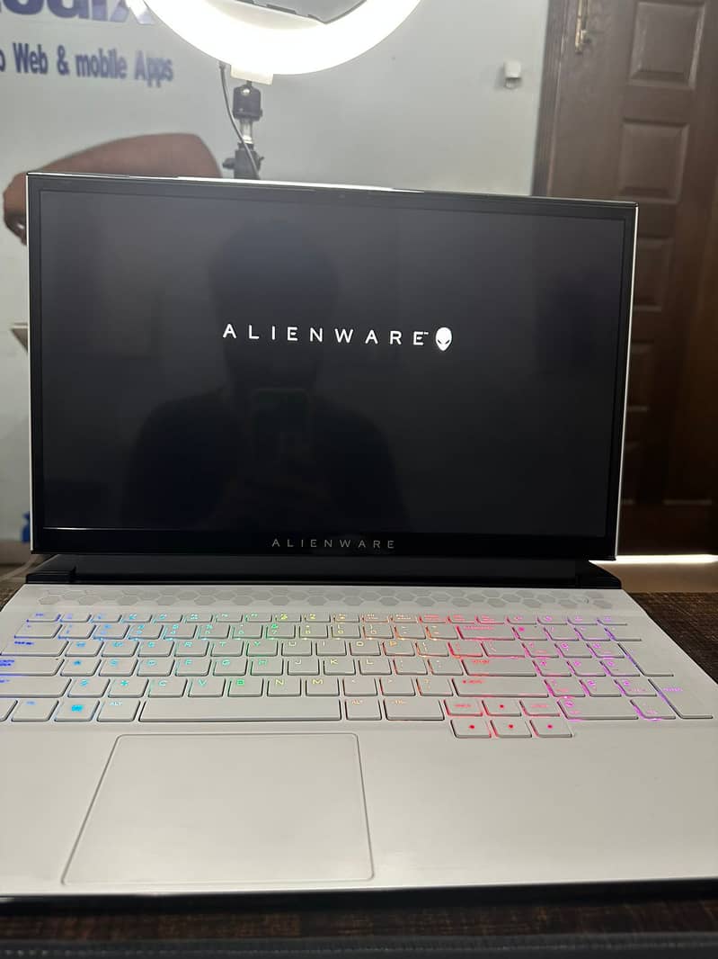 Laptop / laptop for sale /Alienware laptop /Alienware M17 r3