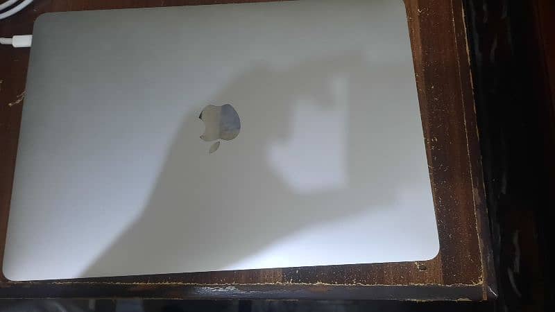 Macbook Pro 2017 in good condition 8/128 GB