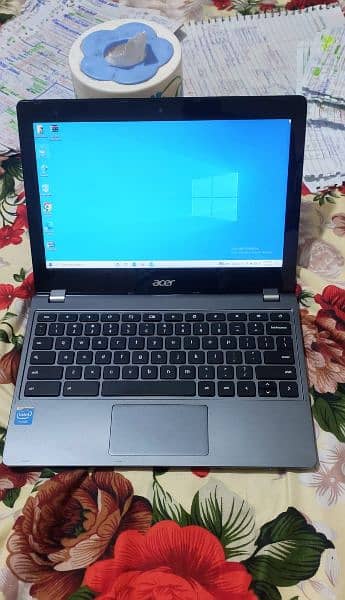 Acer C740 Intel 5th Gen Celeron (Equals i5-3rd Gen RAM:4GB128gb Ssd