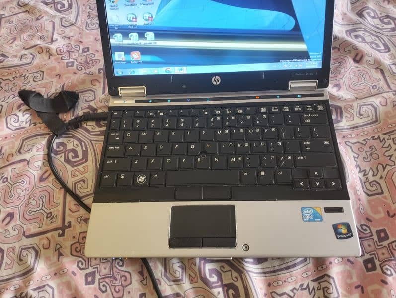 Intel core Laptop 2.13 GHZ lusshh condition