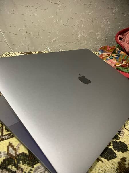 Macbook pro 2016