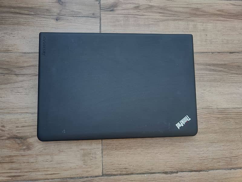 Lenovo thinkpad E560 laptop core i5 6th gen at fattani computers