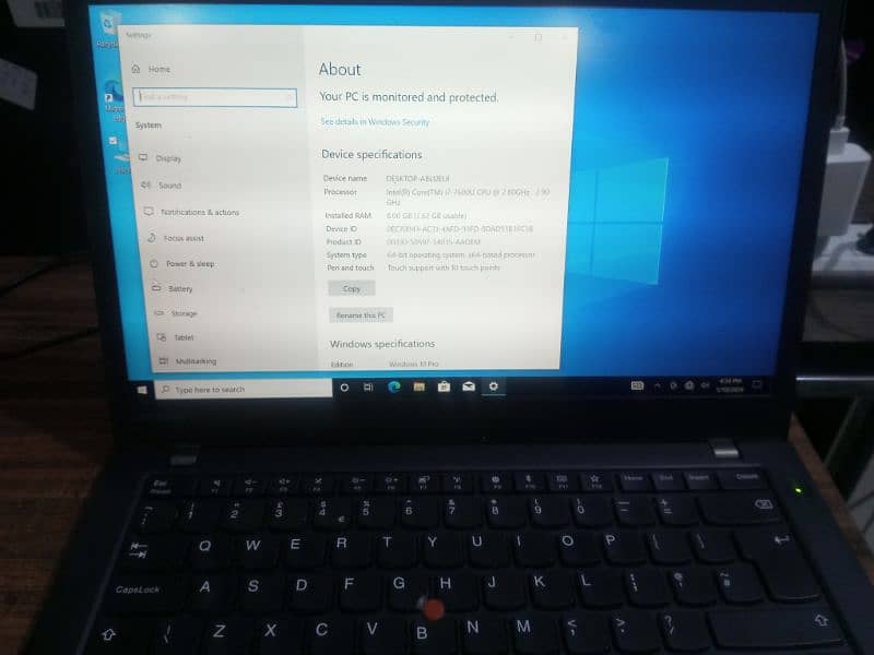 Lenovo - i7/7th Gen - 8gb/256ssd - Touch Screen