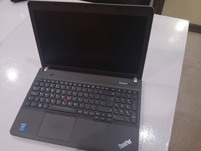 lenovo E540 i5 4th genration 4gb 500 gb 2 gb graphic card