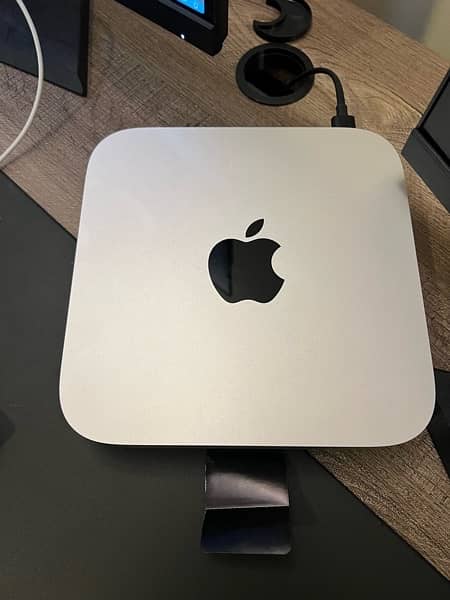 Apple Mac Mini M2