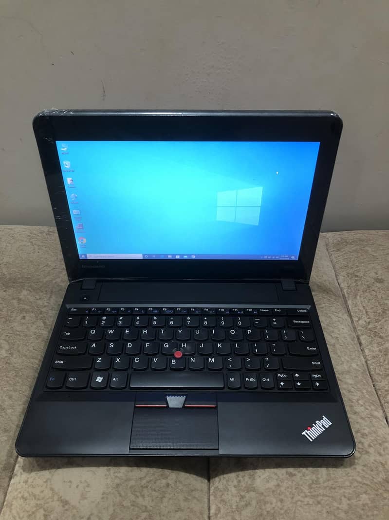 Lenovo X131e Intel Celeron Awesome Mini  Laptop