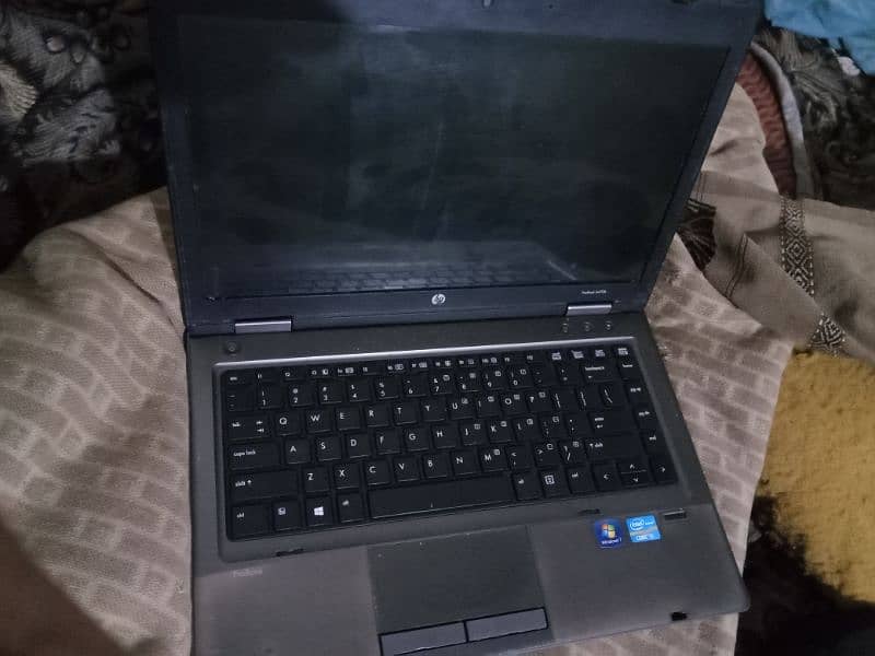 HP laptop for sale contact us o/3/o/8/ 2//8//2//7//5//0//8