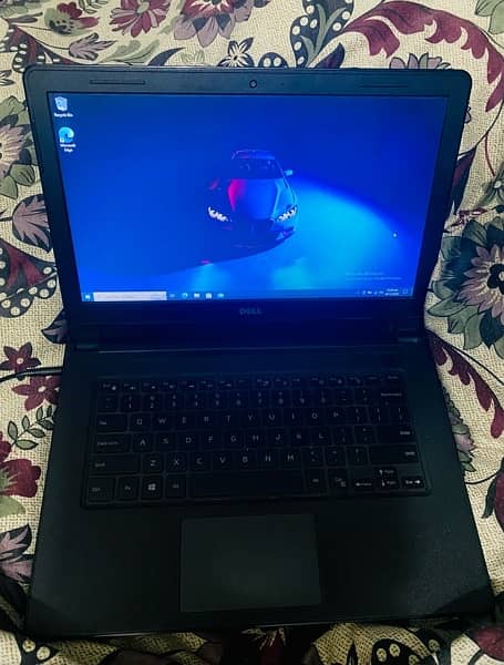 Dell Vostro 14 i7 7th Generation 8/512