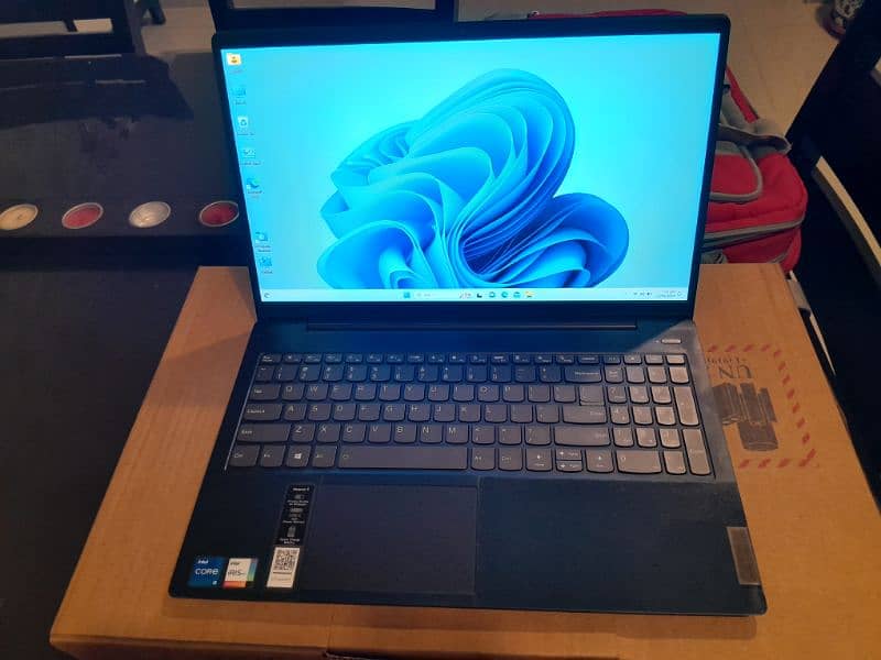 Lenovo Idea pad 5 almost Brand New