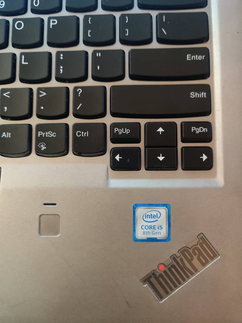 Lenovo X1 Carbon 8th Generation 8GB/512GB SSD m2 ThinkPad
