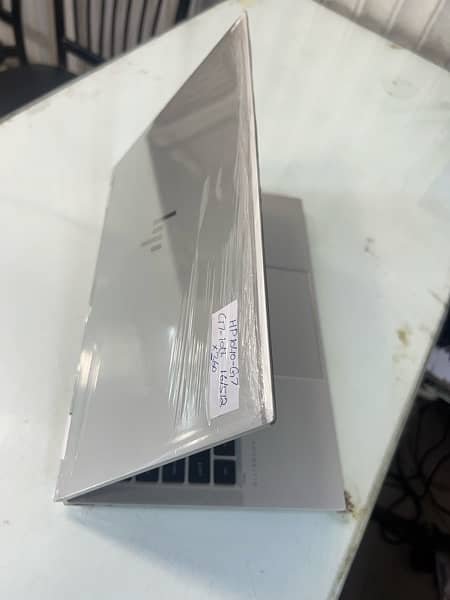 hp elitebook 1040g7