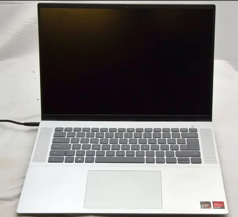 Dell latitude Laptop Intel Core i7 32gb Ram 1TB