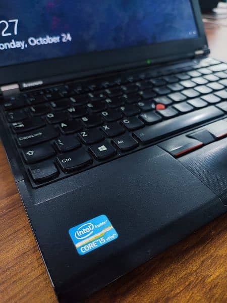 Lenovo Thinkpad X230 i5 3 generation