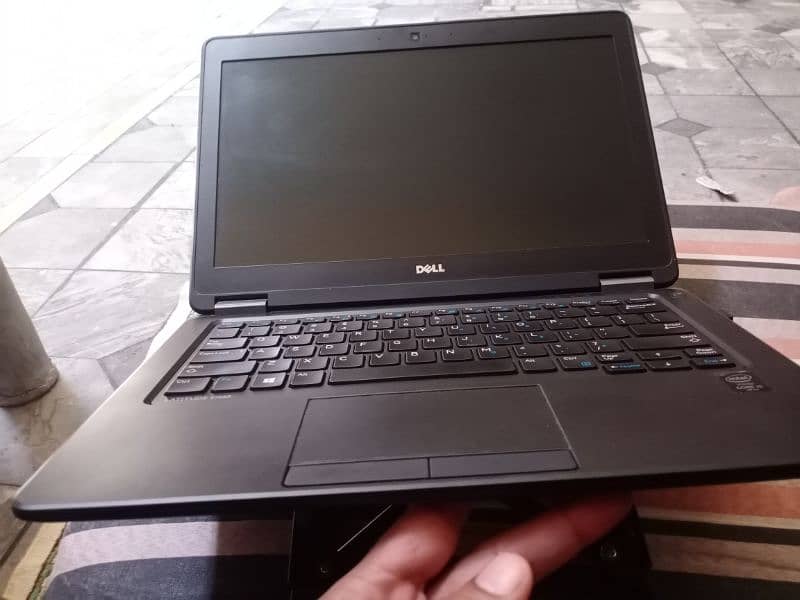 Dell Laptop i5 , 5th generation , 4 GB Ram, 128 GB SSD