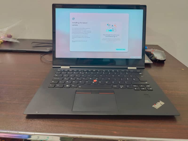 Lenovo X1 Yoga 360 (Carbon Edition) - i7, 7th Gen